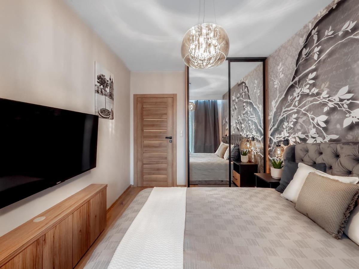 Apartament Z Duzym Tarasem W Centrum Krakowa Esterno foto